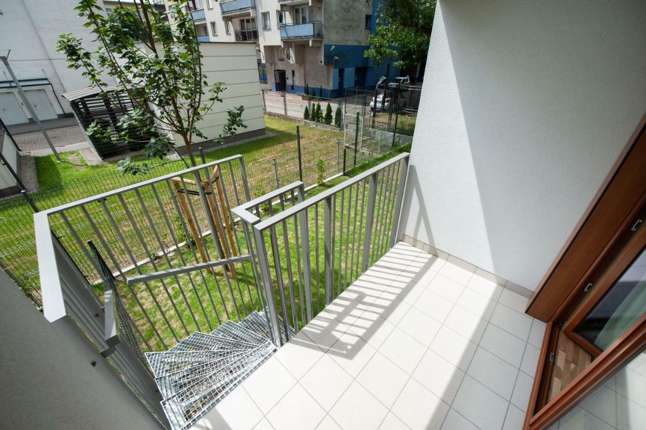 Awangarda Home Apartment Варшава Экстерьер фото